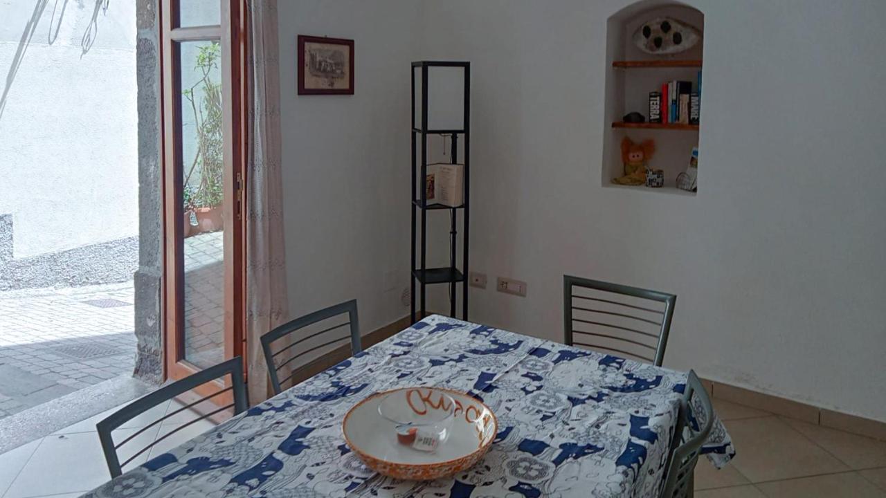 Casa Vacanza U Curtigghiu Lipari (Isola Lipari) Exterior foto